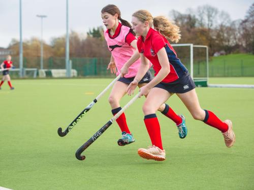 MES student playing hockey